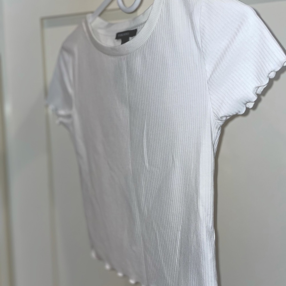 Forever 21 ribbed lettuce edge top